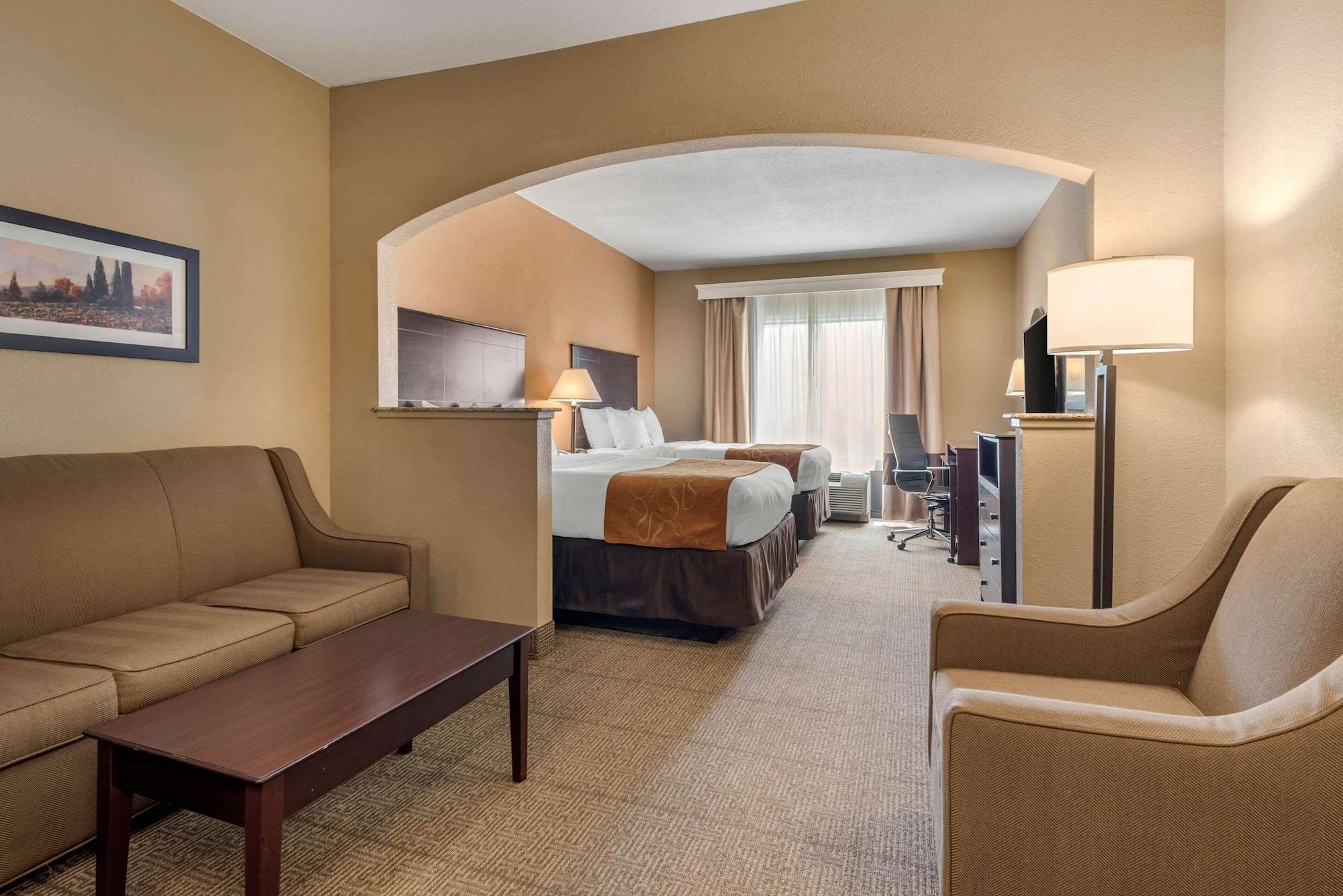 Comfort Suites Near Route 66 Спрингфийлд Екстериор снимка
