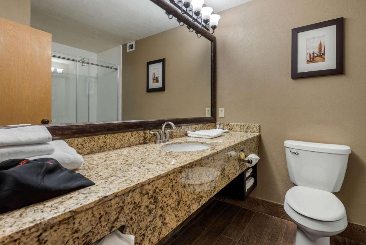 Comfort Suites Near Route 66 Спрингфийлд Екстериор снимка